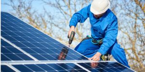 Installation Maintenance Panneaux Solaires Photovoltaïques à Saint-Cirq-Lapopie